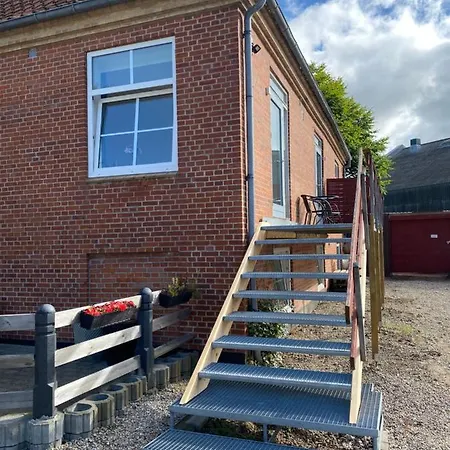 Apartamento Lille Vaerelse Med Eget Toilet Og Bad Gråsten
